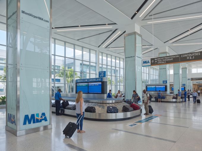 Miami International Airport Baggage Claim Carousels & Arrival Halls Miami International Airport Baggage Claim Carousels & Arrival Halls